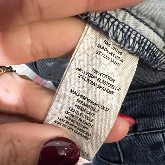 Soft Surroundings Womens Blue Distressed Denim Lean Flare Jeans M 33x29 Mid Ris - Picture 12 of 13